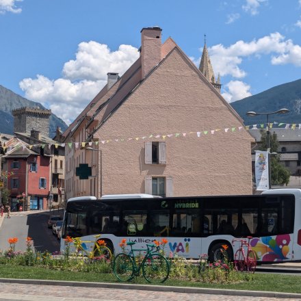 Photo bus Vaï Embrun