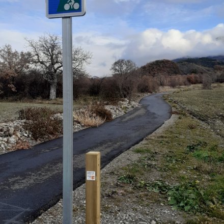 Photo d'une boucle de comptage vélo