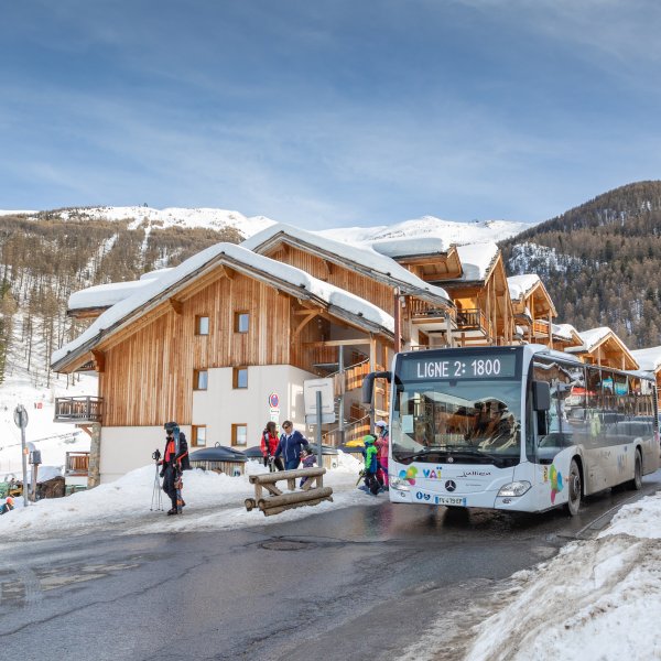 Photo d'un bus Vaï aux Orres